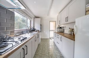 Photo 14- click for photo gallery